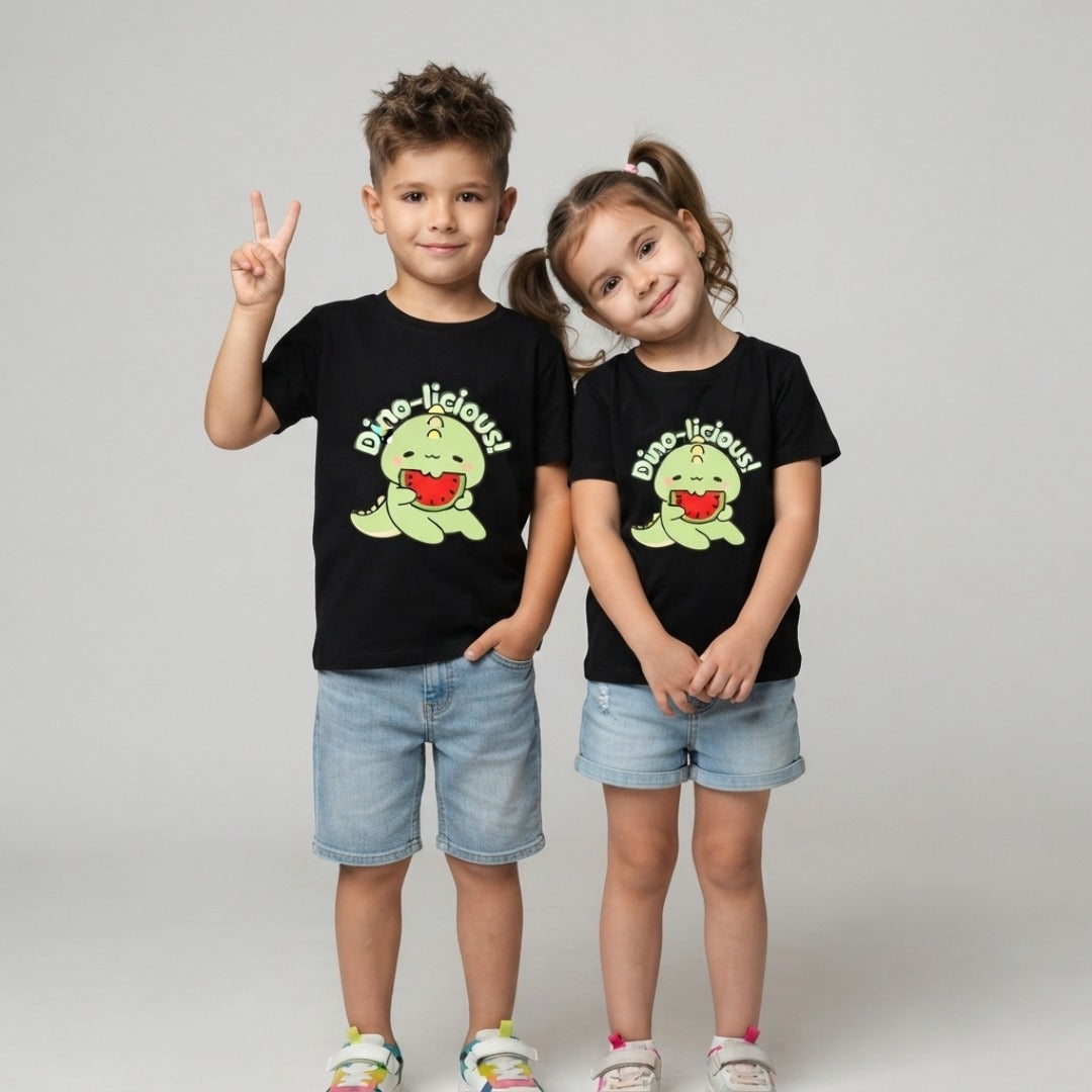 Cute dinosaur print kids Black t-shirt (models)